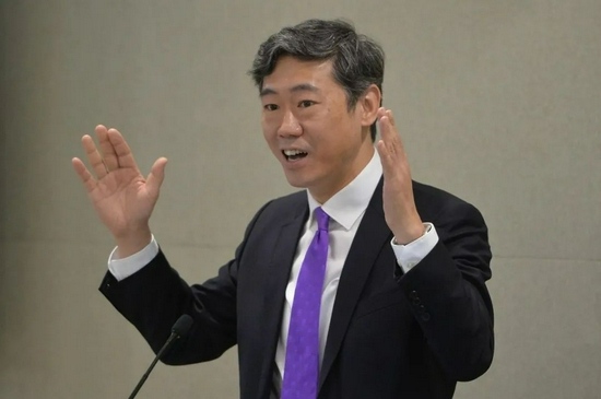 李稻葵对未来10年判断十分震撼